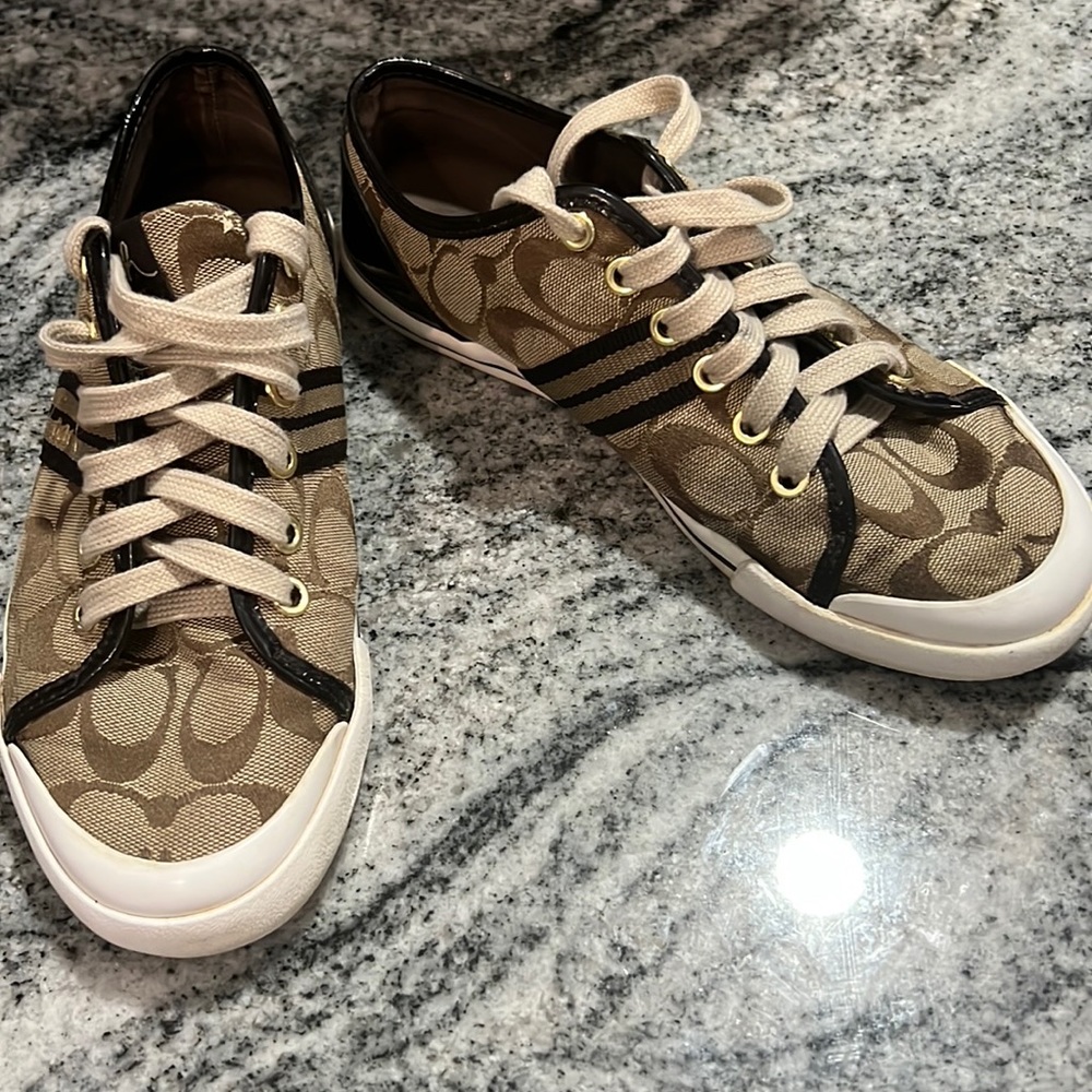 COACH SNEAKERS EUC SZ 7.5 tan and brown - Picture 2 of 8
